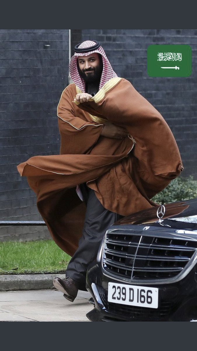 يا جعلها تبطي سنينك ويحفظك ربي من كل مكروه 💚🌹