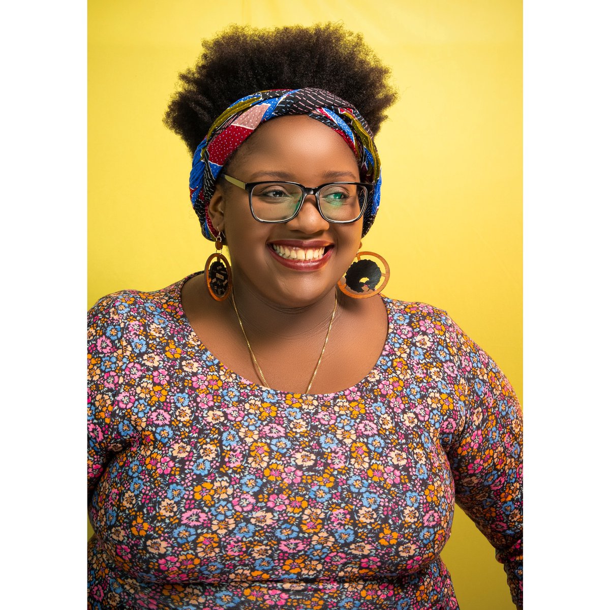 ElPhPhotography's tweet photo. NATALLIA • PEARMAIN (NÉE USHE)
@MrsPearmain
"Stand up straight and realise who you are, that you tower over your circumstances...
I can be changed by what happens to me. But I refuse to be reduced by it"
Makeup: @GOStratford @TempestCosmetic
Her podcast: @MrandMrsAJA https://t.co/iLUL63n0Zk