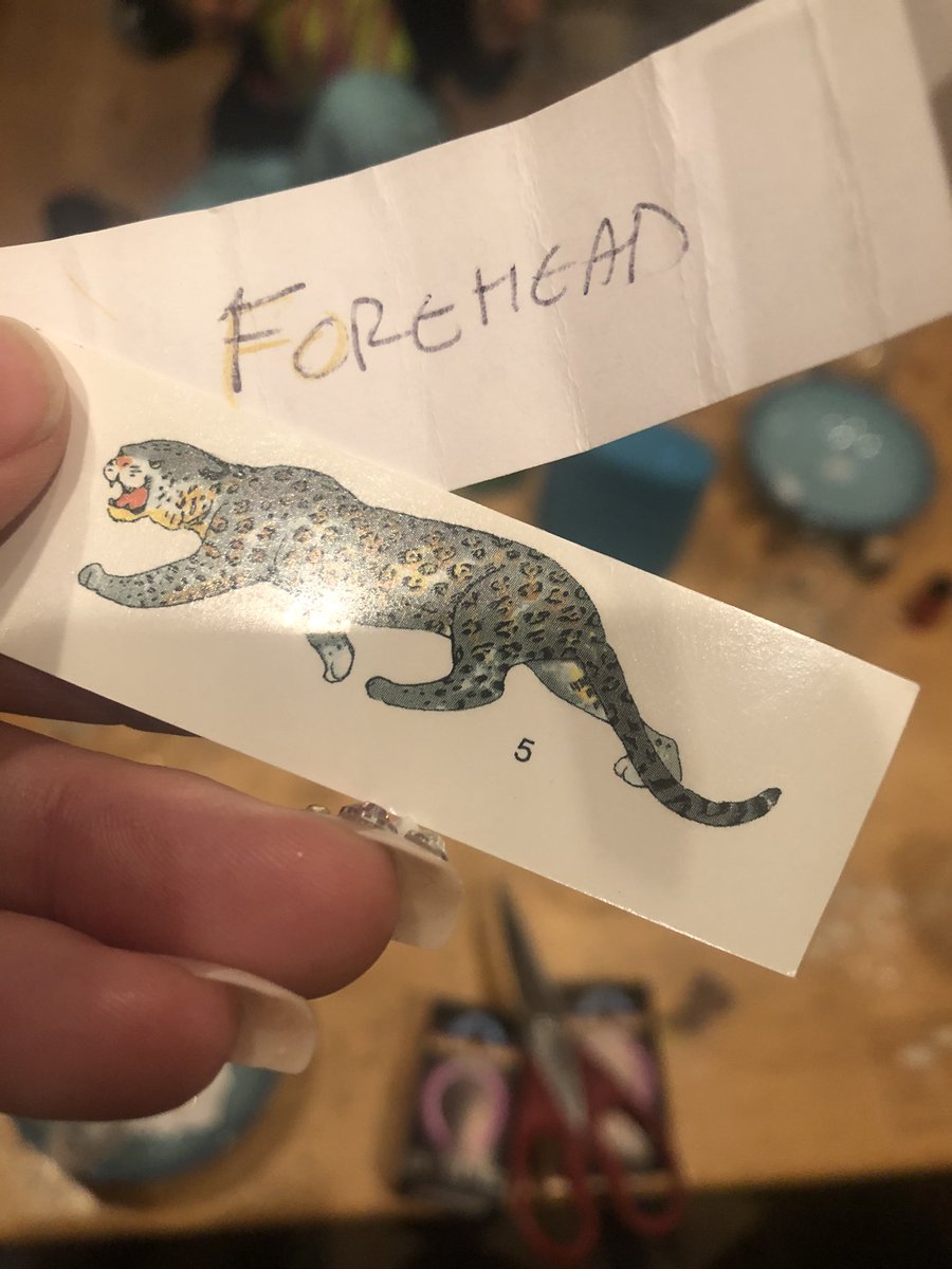 Mickey van Seenus tweet media