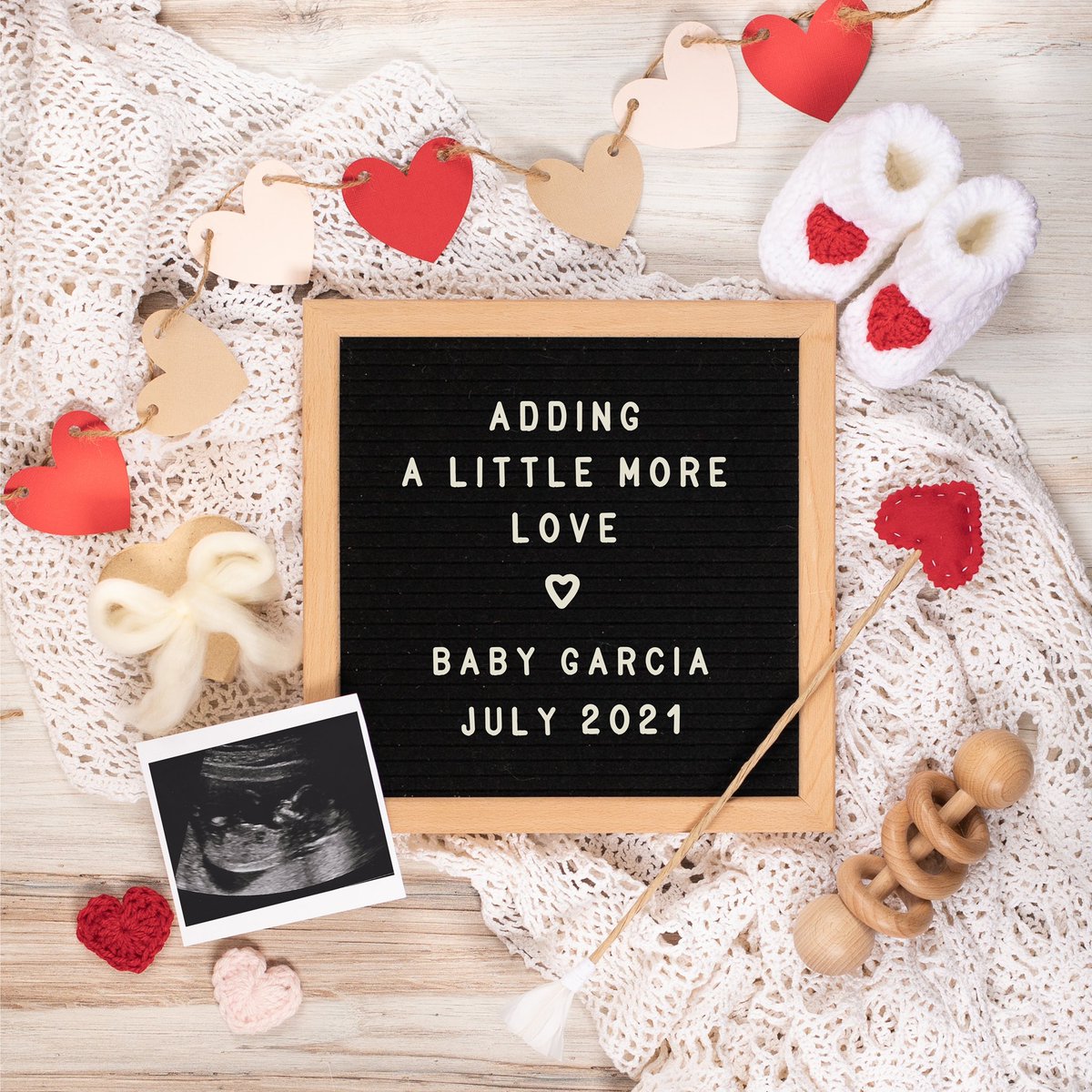 EstefaniCarbs's tweet photo. Our best kept secret yet..... 😬
Mario and I are super excited to finally tell the world that we’re having a baby!!! Our first little human baby is due in July. We couldn’t be more excited for this crazy adventure to begin! 🥺 💕😭💯😍🌎🥰 #14andahalfyears #20weeks #est2006 https://t.co/ovWp2F5w6F
