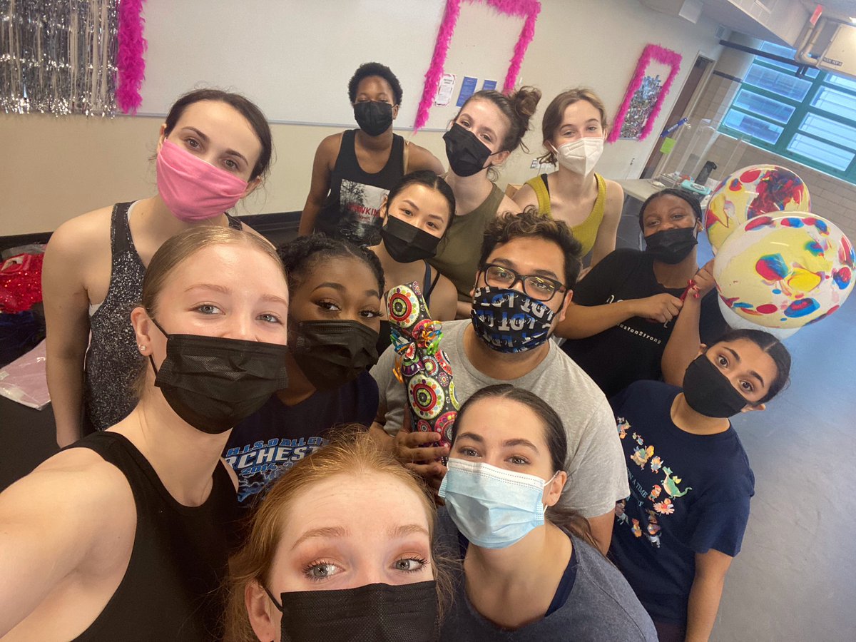 And a happy belated birthday to our director 🥳🥳🥳