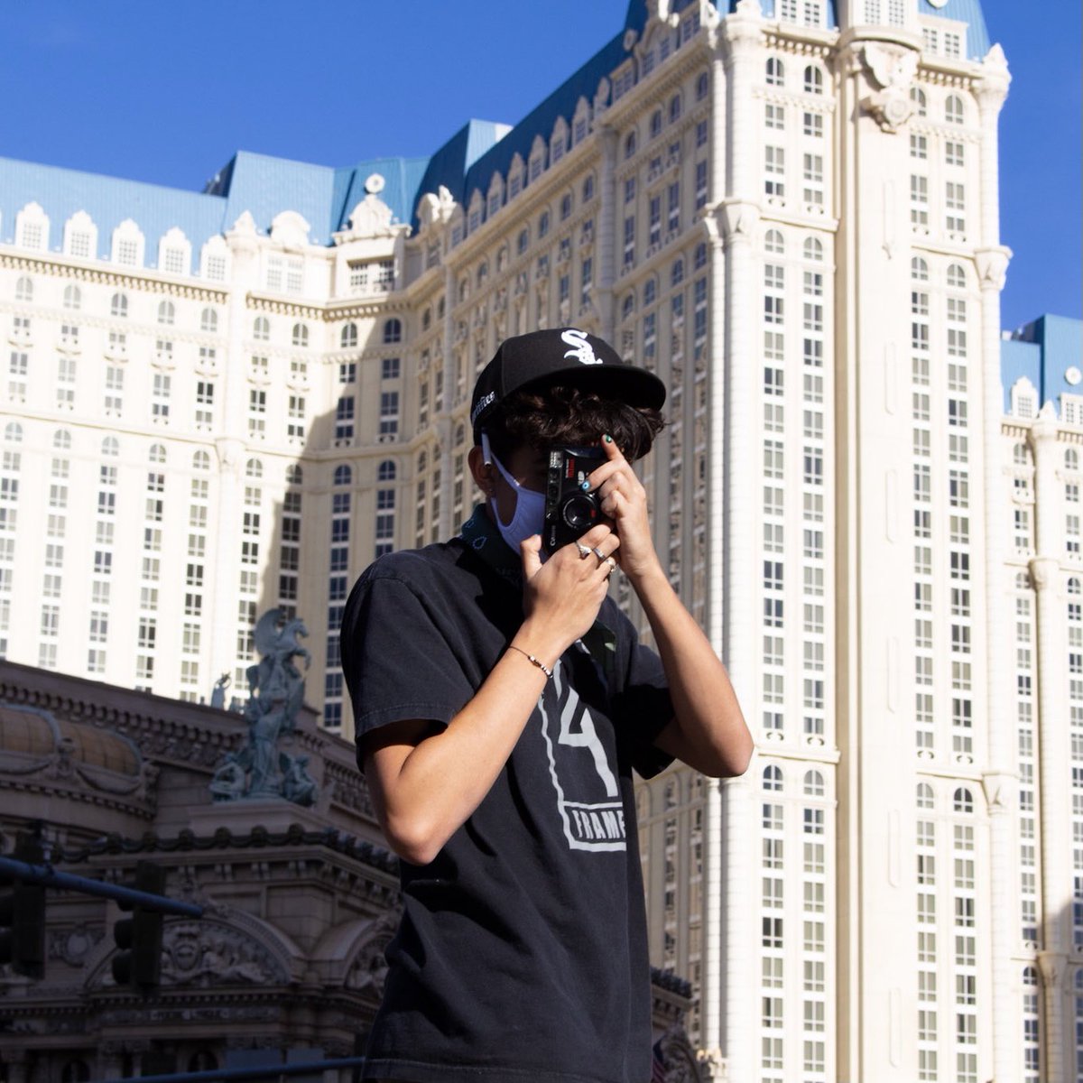 24frames__'s tweet image. It’s a great day to have a great day