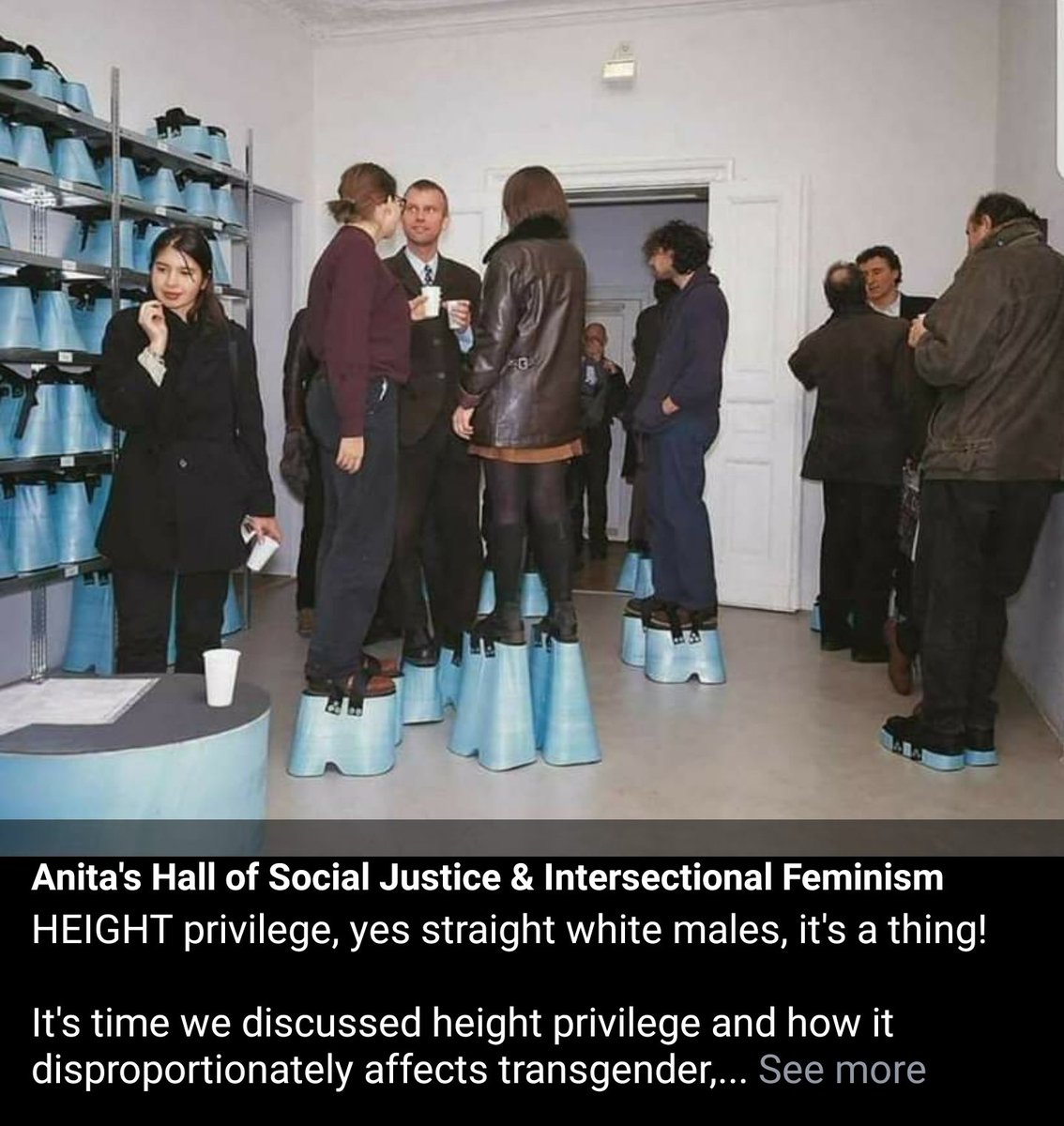 RenegadeParagon's tweet image. Height privilege? WTF is wrong with our world🤦🏻‍♂️🤦🏻‍♂️
#WorldIsEffedUp
#HeightPrivilege