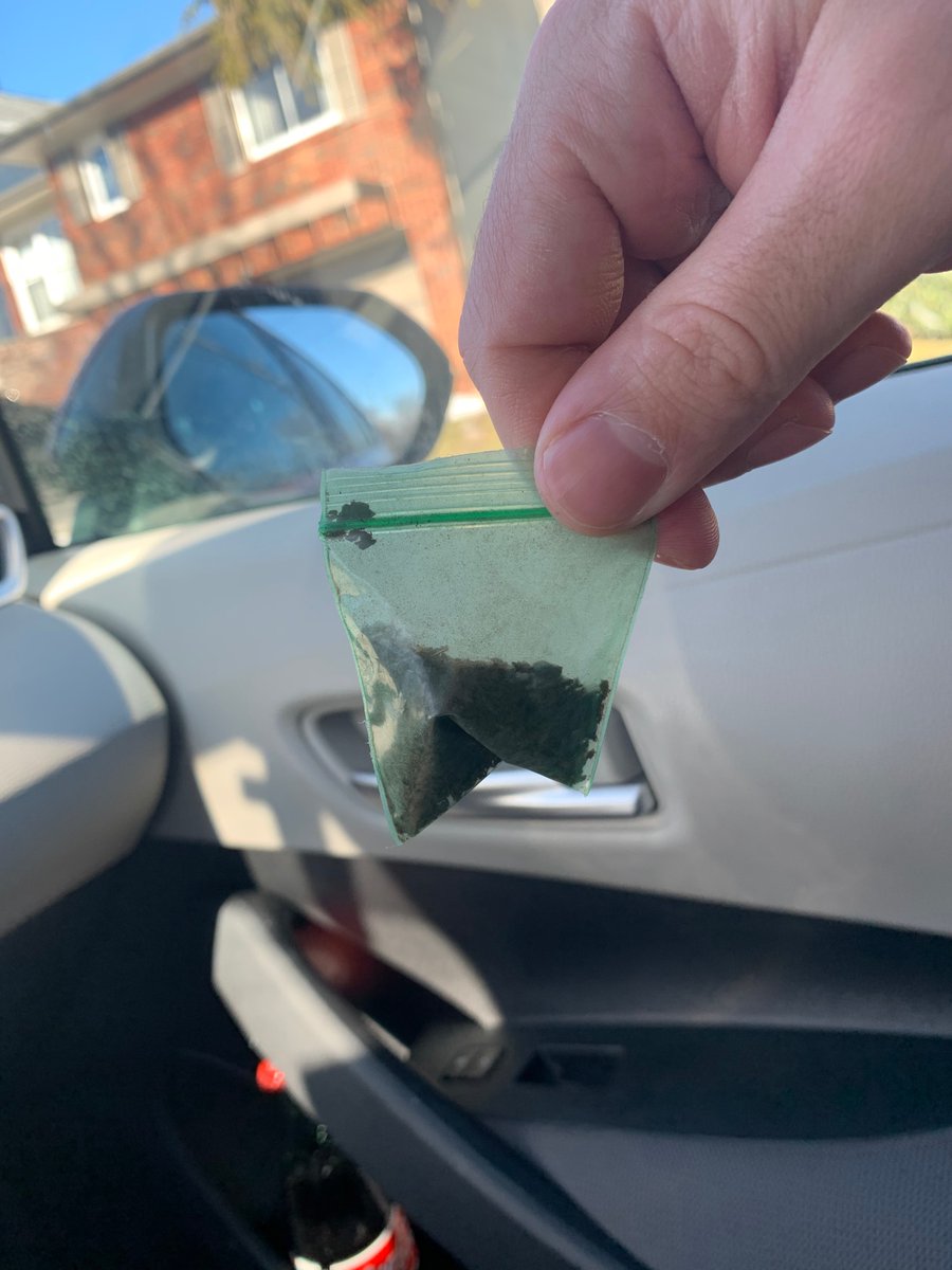 ccede21's tweet photo. @Zipcar - what happened to your service? Tell me how I found drugs in the rental amongst other things and customer support tried to offer me a $37 credit to my account. Insane!! Can’t even imagine what would’ve happened had I been pulled over. Still waiting for a resolution. #nyc https://t.co/fbAHWTzMGN