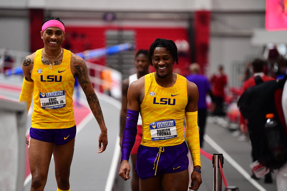 LSUTrackField's tweet photo. Damion Thomas (1st/7.60/PR) and Eric Edwards Jr. (2nd/7.67) rack up 1⃣8⃣ points for the Tigers in the 60 meter hurdles!

#GeauxTigers https://t.co/hJRKoycirE