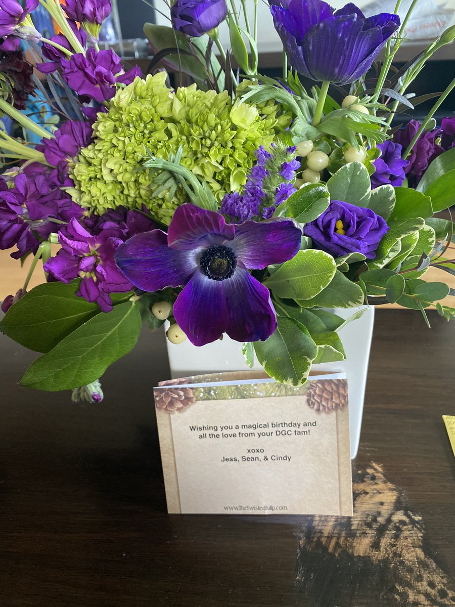 Feeling so loved 💜❤️.. only one more day until I’m 29 ahh crazy how time flys! #thisis29 #birthday #celebrate