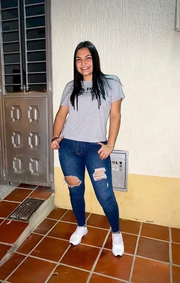 Cucuta24Horas's tweet photo. #ServicioSocial// #ServicioSocial Karen Michell Lozada Merchan trabajadora del Hospital Jorge Cristo Sahium (villa del rosario) , salió el pasado viernes 26 de Febrero de su casa, su familia no tienen información de su paradero, si alguien sabe algo pueden llamar al 322 2830236. https://t.co/pOd00FCa7r