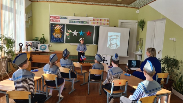 11 школа город боровичи. новогодний праздник боровичи дсад6. школа 1 боровичи учителя. адаптированная школа боровичи. фото школы новогородская область г.