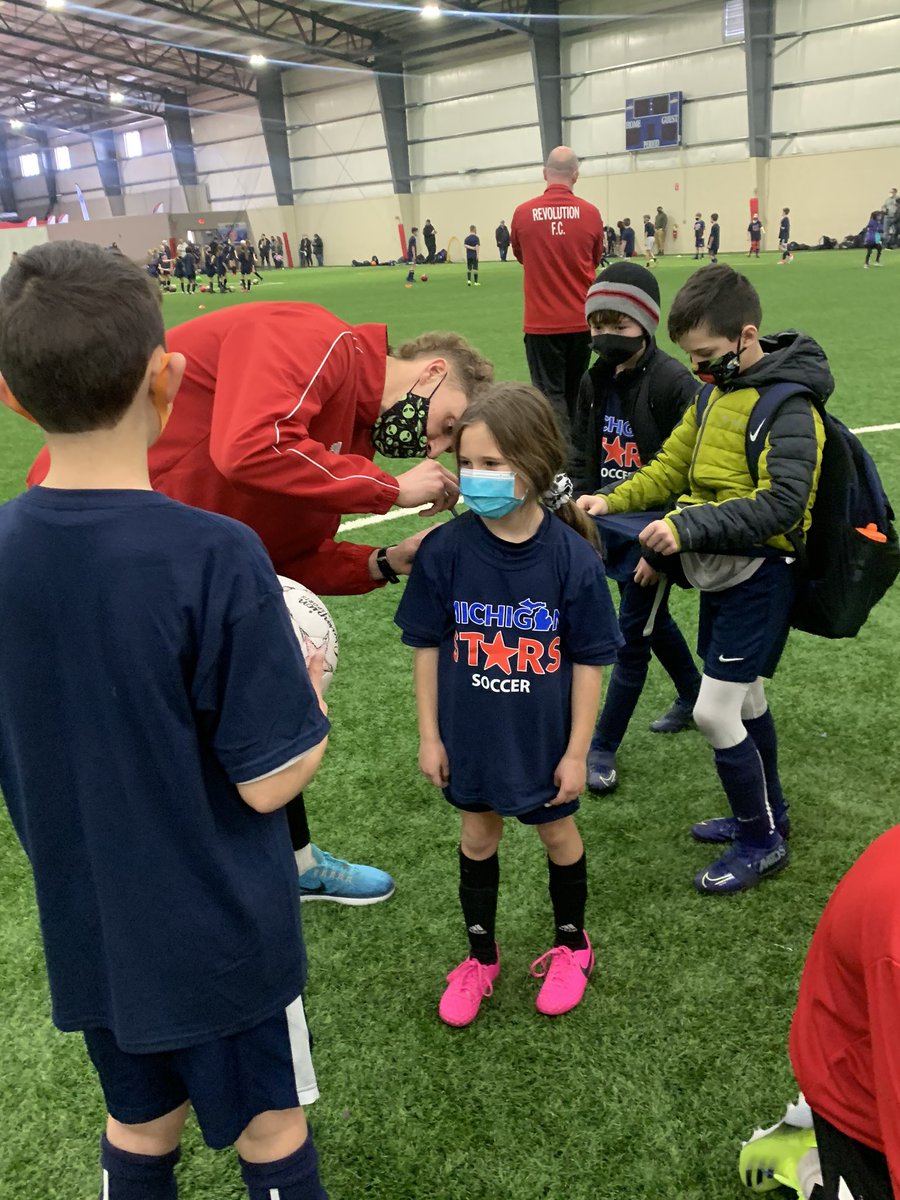 MichiganStarsFC's tweet image. Autograph signings earlier today ⭐️