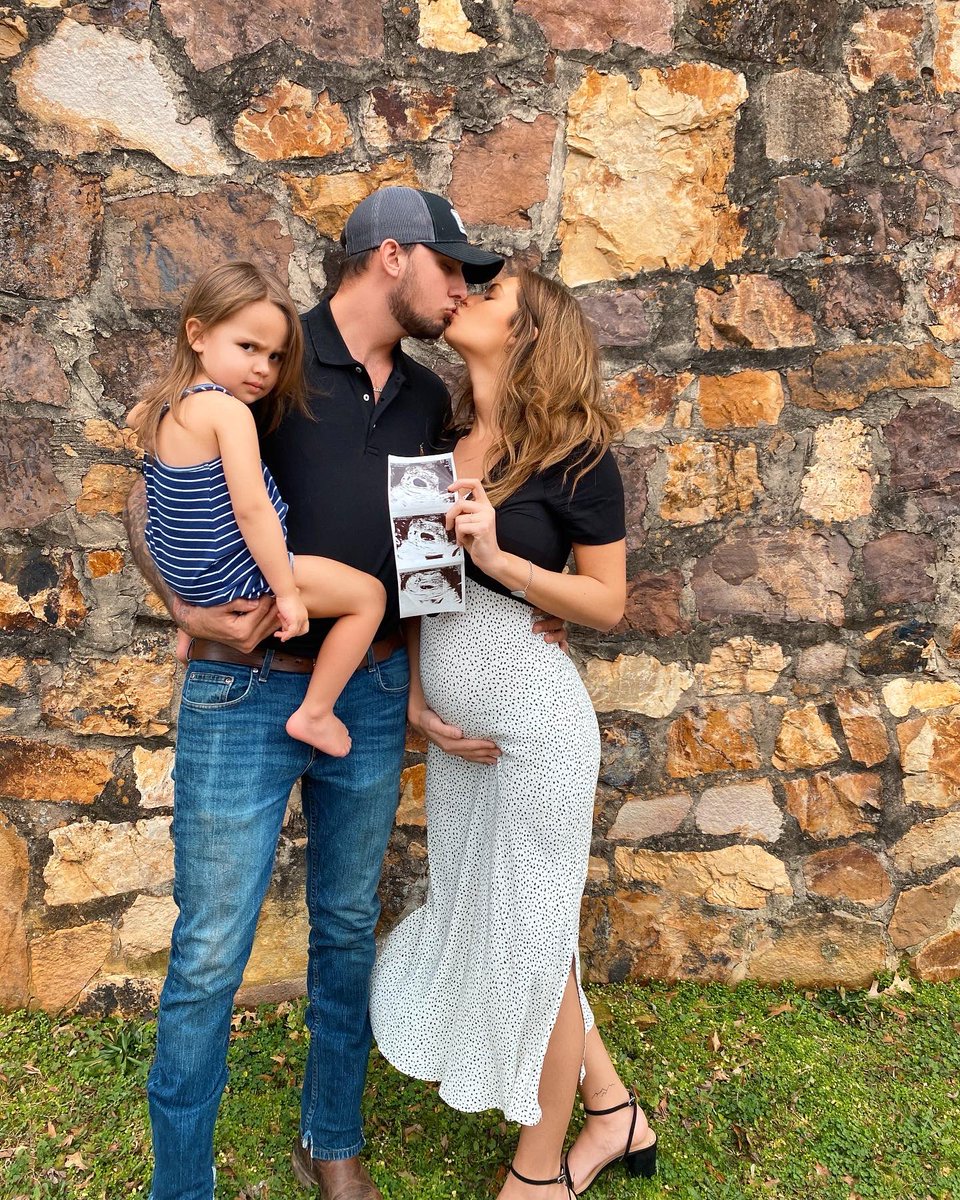 TaylorP128's tweet photo. Life update: I have a little family. And it’s growing. So blessed ❤️ https://t.co/k3TyRb1FR9