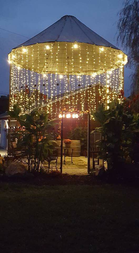 theMarcelosFarm's tweet image. just bought 2corncribs. first pics are of the two we r getting 
20 footers thinking of having 2nd floor 
Seller of: #hemp #thcfreeseeds and high quality #nutrients #probiotics and #herbicides for all your #gardening and farming needs

#FrosFreshFarm #smokablehemp 
#Downonthefarm