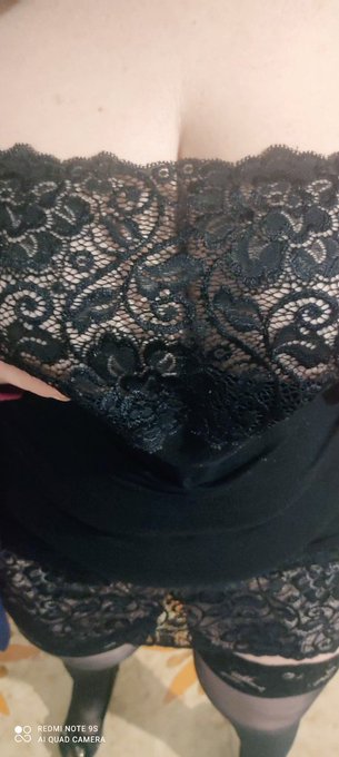 Si prospetta una lunga serata ..... #hot #porca #vogliadicazzo 💋 https://t.co/OMo5KPA9eZ<a href="/tag/hot"class="tags">#hot</a><a href="/tag/porca"class="tags">#porca</a><a href="/tag/vogliadicazzo"class="tags"><span>#vogliadicazzo</span></a>