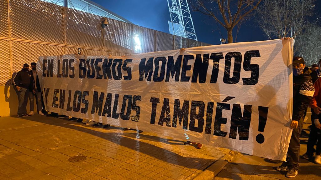 Sp_Getafe's tweet photo. 👊Esto sigue. Vamos, Geta! 🔵 https://t.co/W6LdSKuFYw