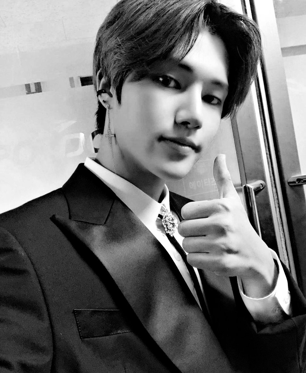jaeyanggod's tweet photo. #gaempics โข #gaemball | em b&w pra ser mais chique (nรฃo sei qual foi a do ๐๐ป mas foi a melhor foto que tirei) https://t.co/aO1GBGn9a9