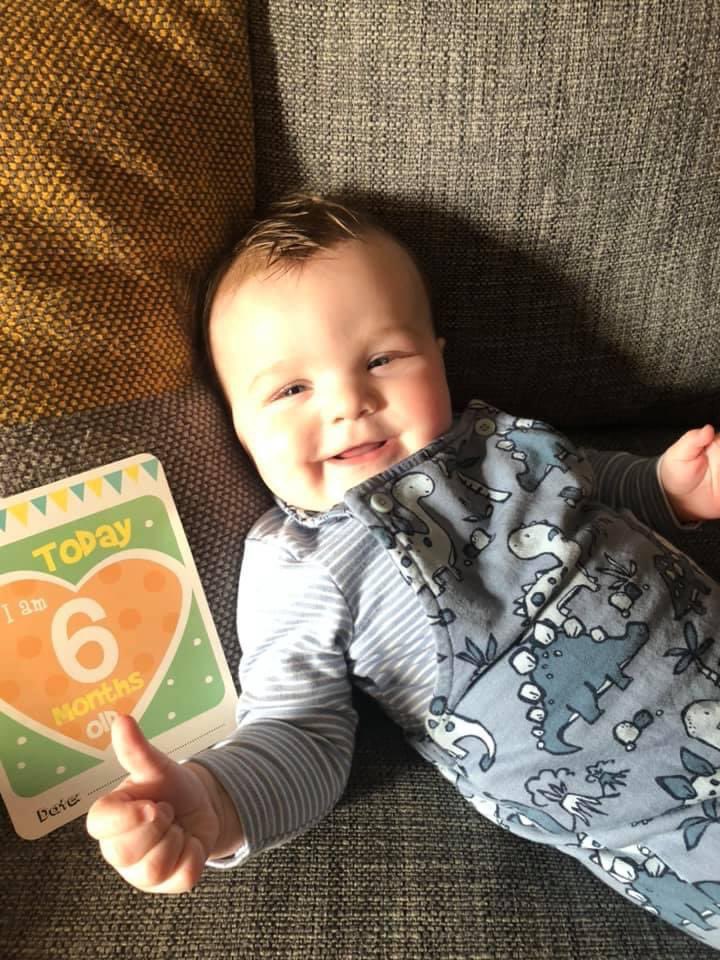 daddyto3plus1's tweet image. This little chap has been with us for 6 months now. It’s been a strange 6 months but a happy 6 months. #dadlife #dadsnet #3plus1