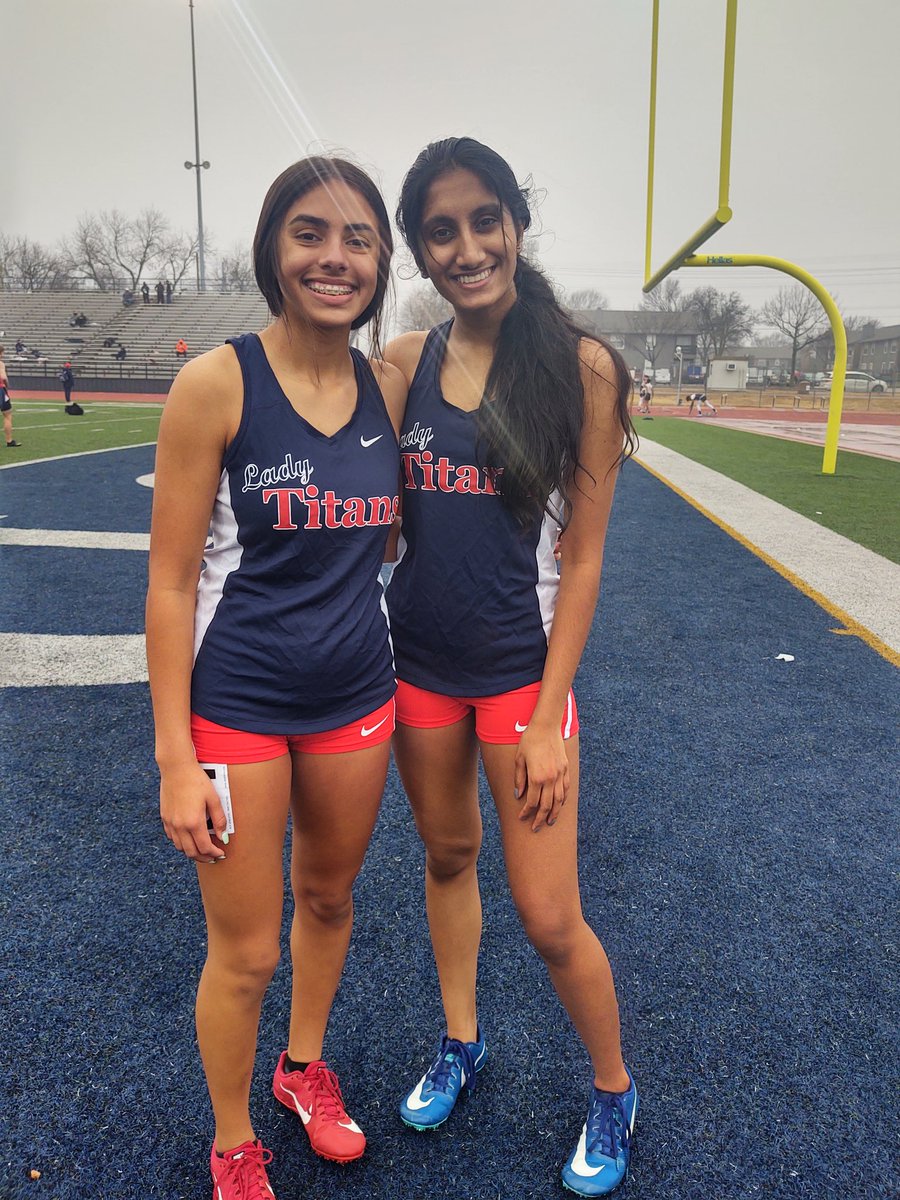 Cententrack's tweet photo. So proud of the way these kids competed today. Great day to be a Titan. https://t.co/US5ciaS9Iv