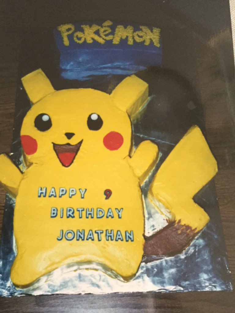 TheJBez's tweet photo. Happy @Pokemon Day! Pokémon has been a huge part of my life ever since the anime started airing in 1998. In celebration of Pokémon’s birthday, here are my 9th birthday cakes my mom made for me back in 2000. #Pokemon25 #PokemonDay https://t.co/IKmKtBzqIX