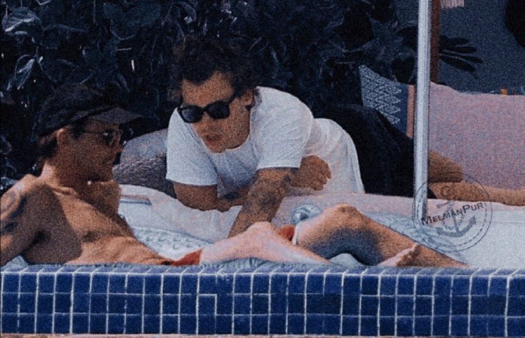 louissavocados's tweet photo. β¨
#LarryStylinson
#LarryManips https://t.co/KwKVslehdD
