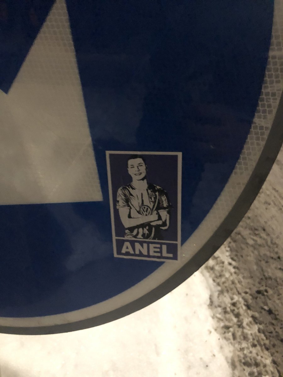 SupporterVisual's tweet photo. #supporterculture #stickers #football #mff #anelahmedhodzic #Vendrame #vicenza #hannessahlin #öis #players https://t.co/POattHRbHL