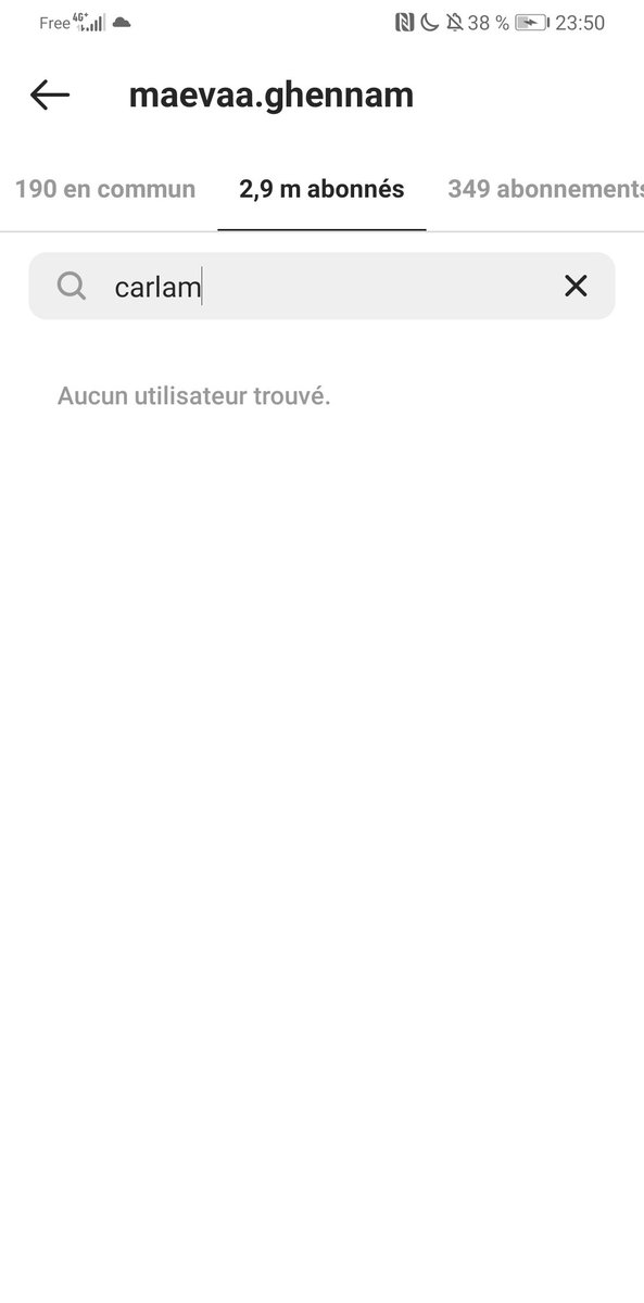 rien_comprend's tweet image. #CarlaMoreau aurait elle unfollow #maevaghennam ? La voyez vous encore dans ses abonnement ?