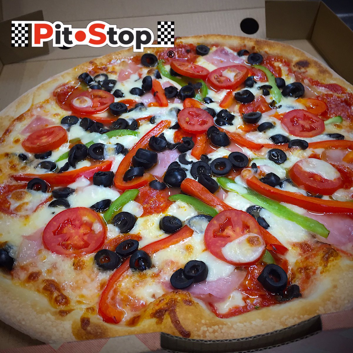 Pizzaypollo's tweet photo. Arma tu pizza a tu gusto #pitstoppizzaypollo https://t.co/e4dBVO8NQV