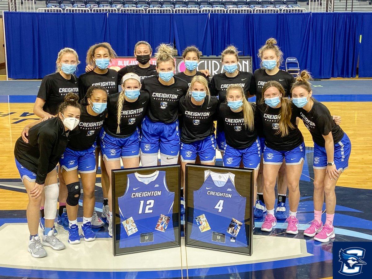 💙 Even though we were not able to have our Senior Day game today, we were still able to celebrate the careers and accomplishments of Temi Carda and Gracey Griglione this afternoon!

Thank you, seniors! Once a Jay, always a Jay!

#GoJays