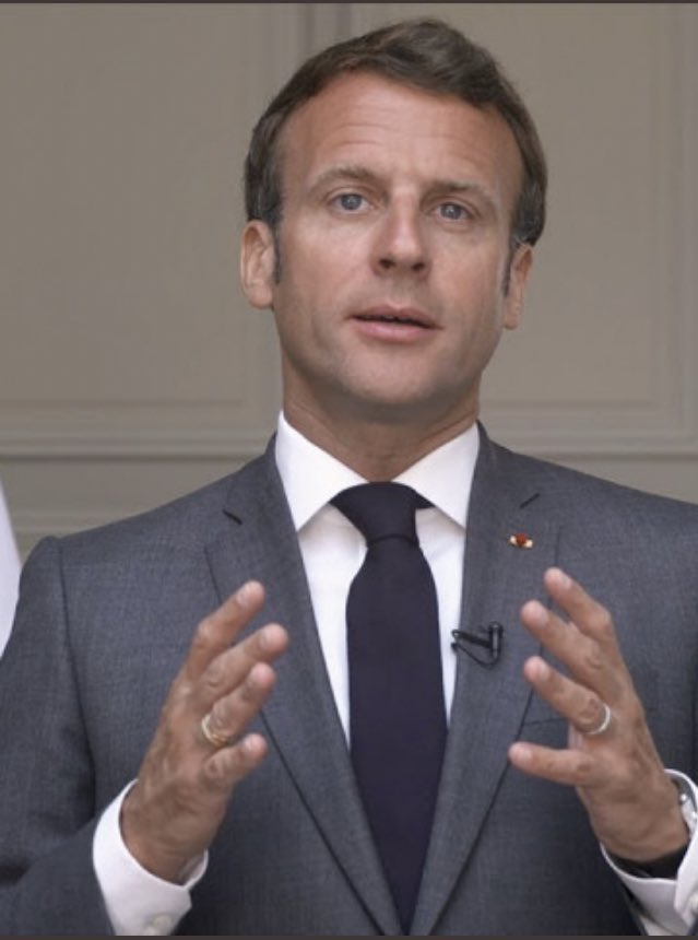 ALEXOTIME_OFF's tweet photo. Mettons au clair ce débat
en 2022 vous préférez qui comme président de la République ?

- RT Denis Brogniart

- Like Macron

#Macron2022 https://t.co/jt7YzmCDFp