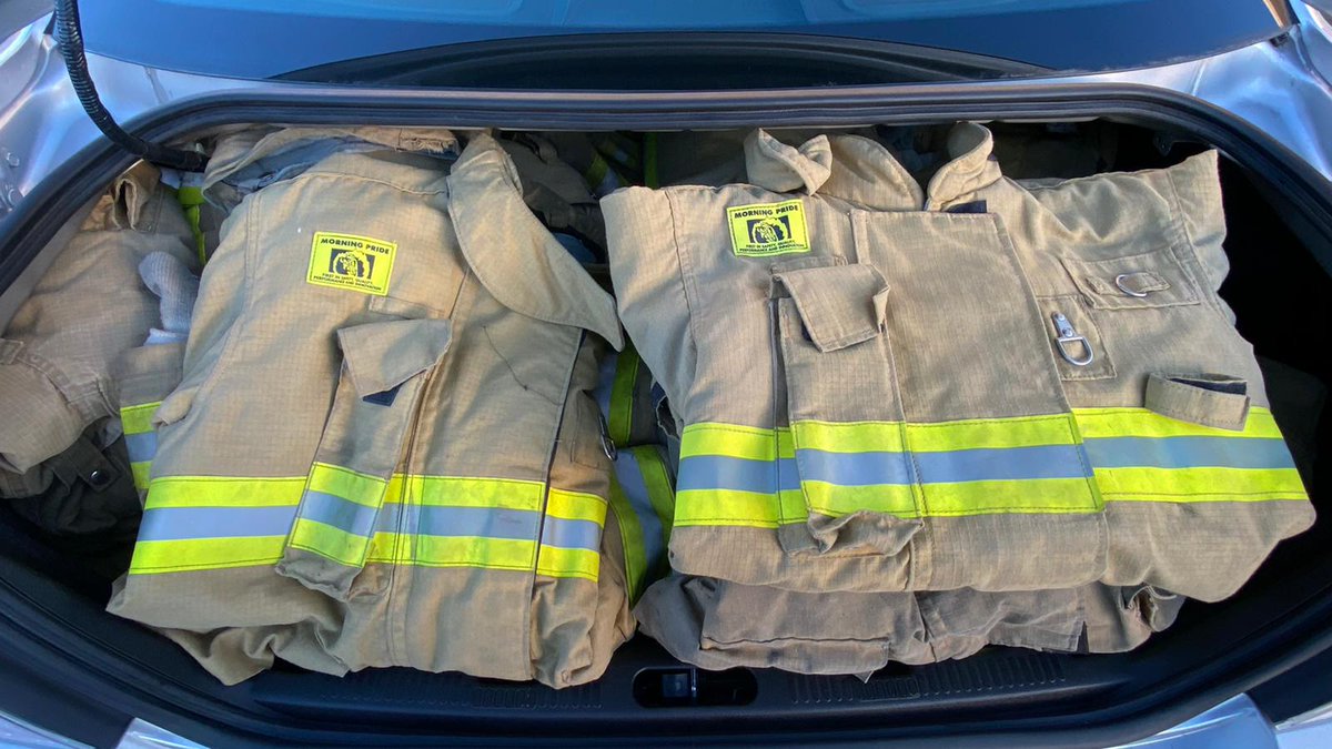 2da_Pichidangui's tweet photo. Hoy queremos agradecer al Señor Brian Soller, Fire Chief, del Departamento de Bomberos de Rock Hill en el estado de NY, por la donación de equipos estructúrales marca Morning Pride.
También agradecer al sr. Marcelo Araya de @FireTrucksChile por la gestión de esta donación 👏👏 https://t.co/9XO1WVznqj