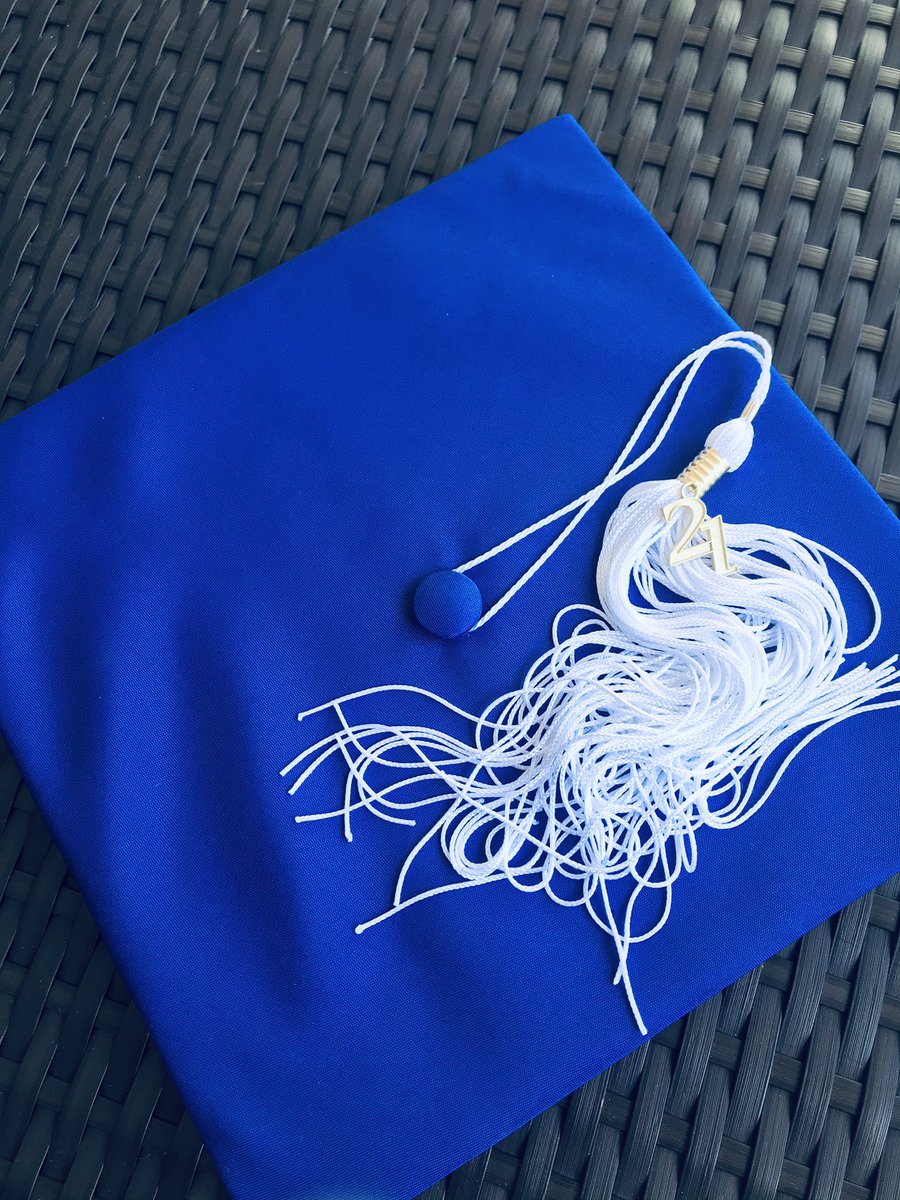 AdventurerYour's tweet photo. Hell yeah! After 4 long ass years I can finally say I am a college graduate!! I am just SOOOO TIRED..... Can I take a nap now?? https://t.co/HiKW6ou0MD