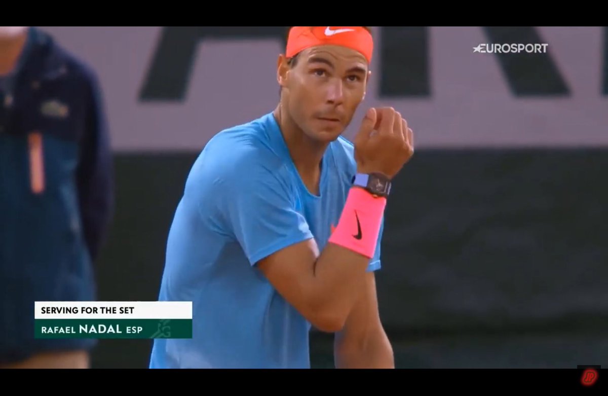 LoliLondon's tweet photo. 2nd set Rafa !
This was like a ‘murder scene’ this final🧐

I do not understand what Goran,who never passed by RG QFs in 3attempts&amp;Boris who also never passed by SFs in 3attempts,too are talking about! What do they KNOW about clay?

‘AO run may impact Rafa RG2021’ REALLY?
#RG2020 https://t.co/2xiwXsb1Vh
