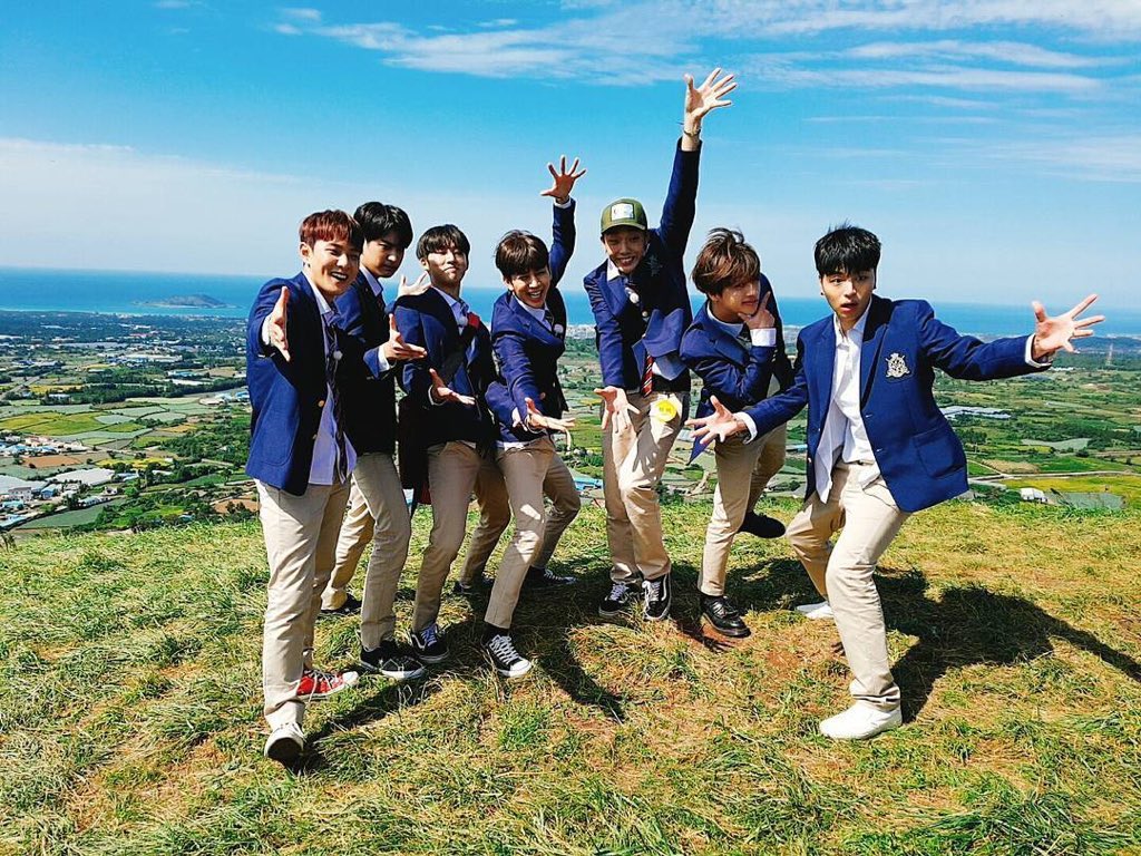 KONYmeme - Vietnam iKONIC 🇻🇳 ❤️🧡 tweet media