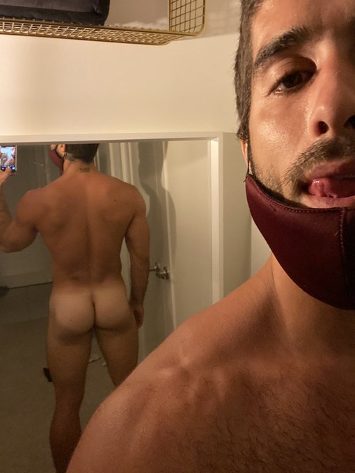 Hi. https://t.co/kcT4uWIcXd<a href="/tag/dildo"class="tags"><span>#dildo</span></a><a href="/tag/gayporn"class="tags"><span>#gayporn</span></a><a href="/tag/onlyfans"class="tags"><span>#onlyfans</span></a>