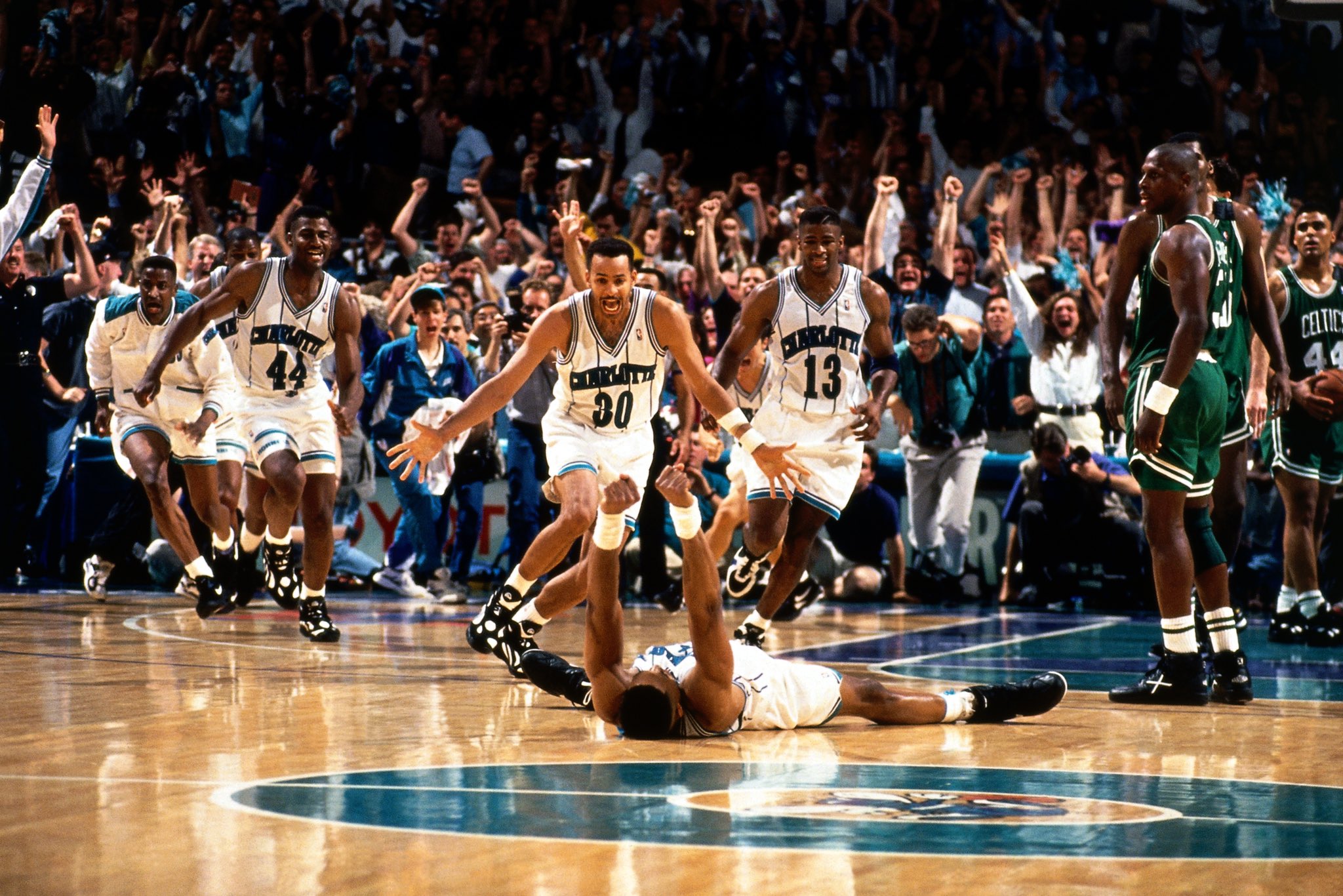 Tyrone Muggsy Bogues on X: Finally got my new @hornets jersey