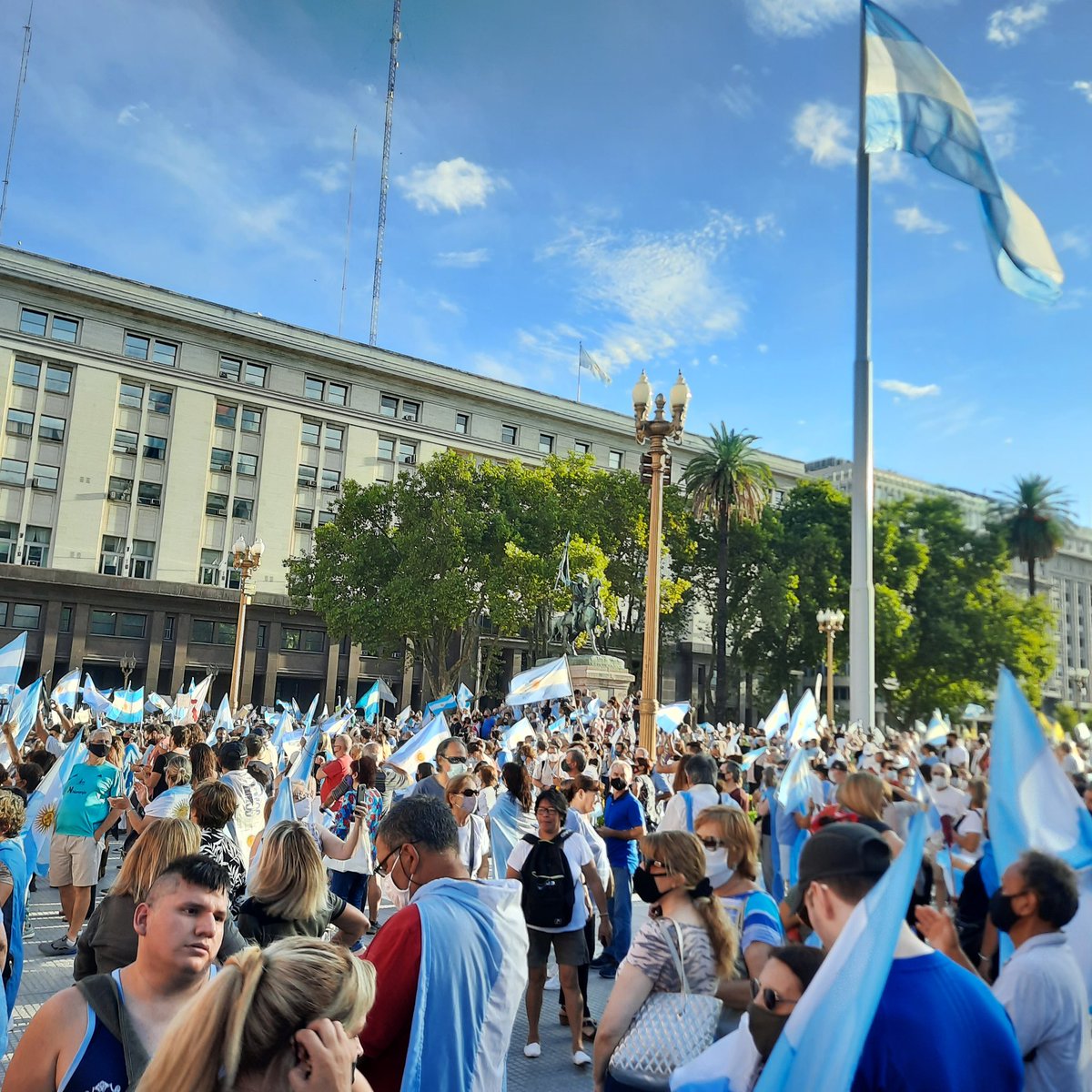 BettyMarileo's tweet photo. @mauriciomacri https://t.co/hIpHYjaO3N