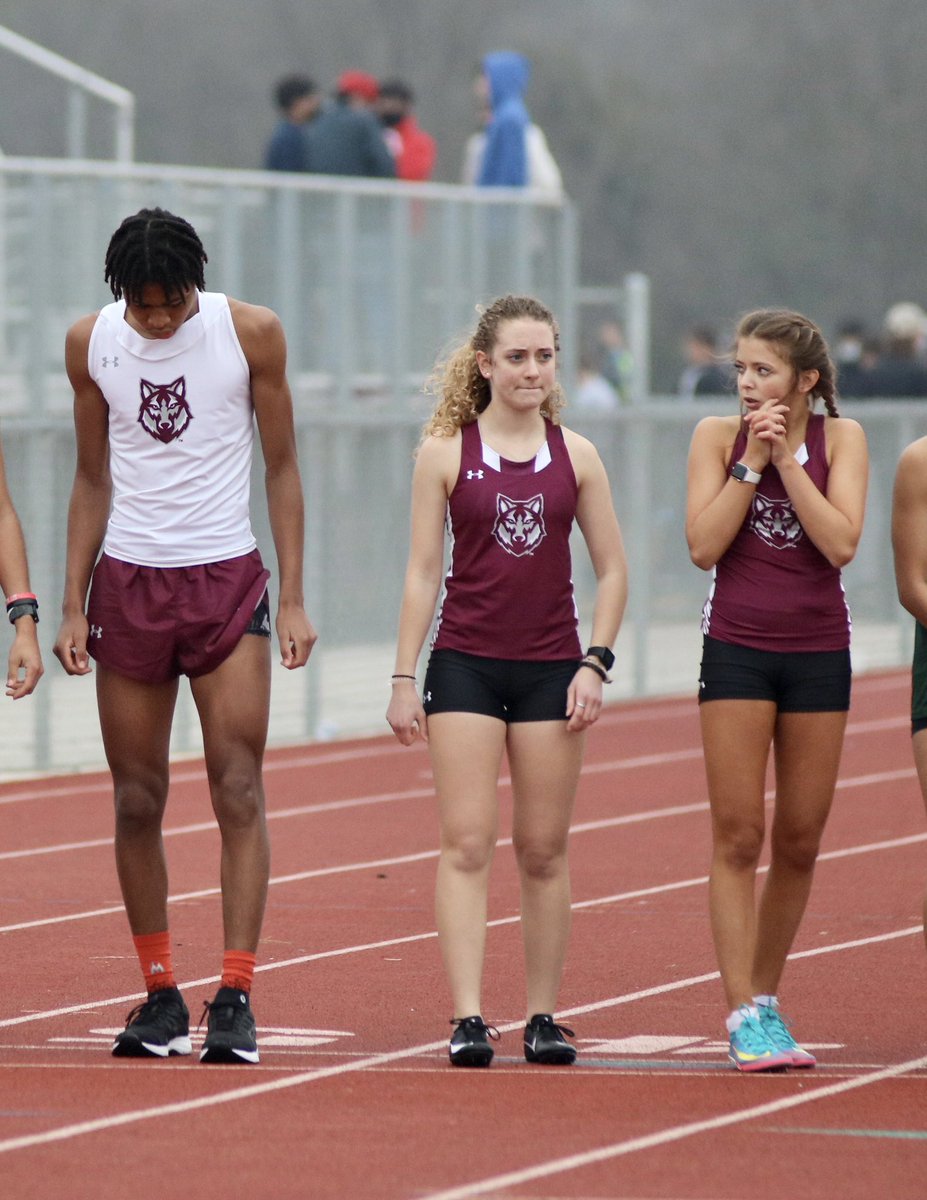 wendi_reagan's tweet photo. First Varsity Track Meet✅This girl brought home🥈in her first ever 3200m race and🥈in the 1600m #wolvestrack #neverstopcompeting #thisgirlhasgrit #thereagansarerunners @DavenportWolves @DavenportTrack @Davenport_XC @Davenport_HS https://t.co/Vg78NpXIkp
