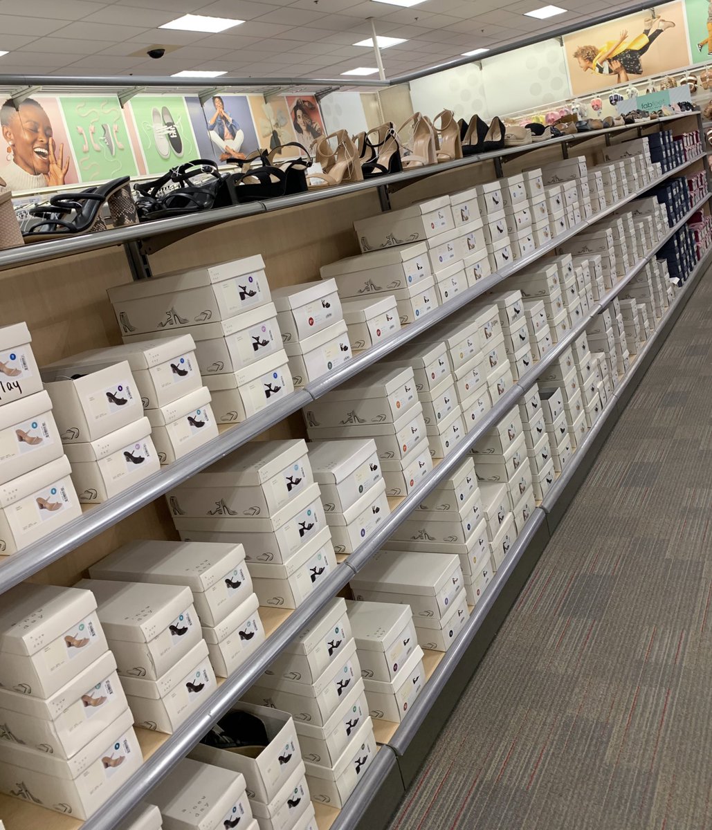 Shoe challenge...✅👟 #THE354 #shoechallenge <a href="/Target/">Target</a> <a href="/DaniLovesStyle/">Danielle A</a> <a href="/blake_klotz/">Blake 🎯</a> @MadyJTarget <a href="/cortneytarget01/">Cortney🎯</a> 🎯