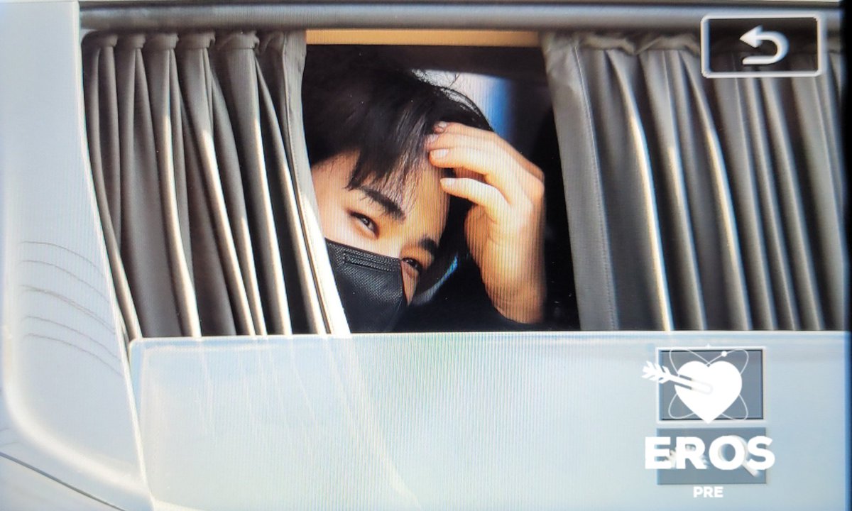 eros0301's tweet photo. 210228 인가 퇴근 pre

엄마.. 나 남자때문에 울어...

#원호 #WONHO #Lose
@official__wonho https://t.co/eXDcxYG5zV