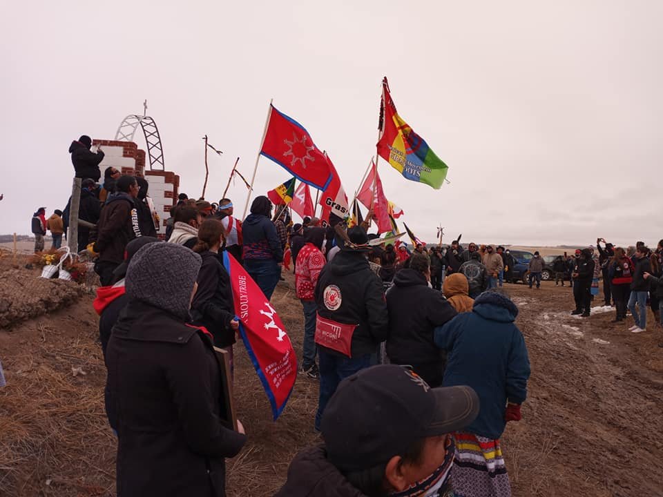 thedrsec's tweet image. Walkers coming in from the south during the four-directions walk leading to Wounded Knee. Liberation Day 2021 commemorates the 48th anniversary of Wounded Knee '73. via President @kevinck04