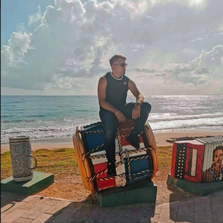 🇩🇴 Hasta la tambora

#27DeFebrero #IndependenciaDominicana