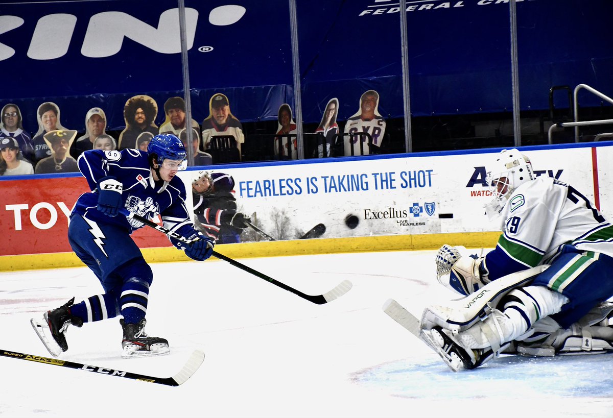 First pro game! ☑️

Congratulations, <a href="/GageGoncalves/">Gage Goncalves</a>!