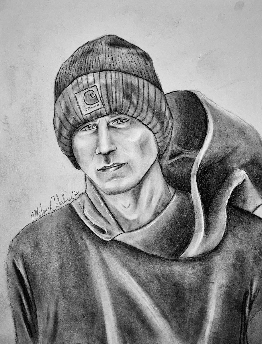 mels_mixedmedia's tweet photo. @nfrealmusic it takes me about 6 hours to make these https://t.co/fKUweVU06Y