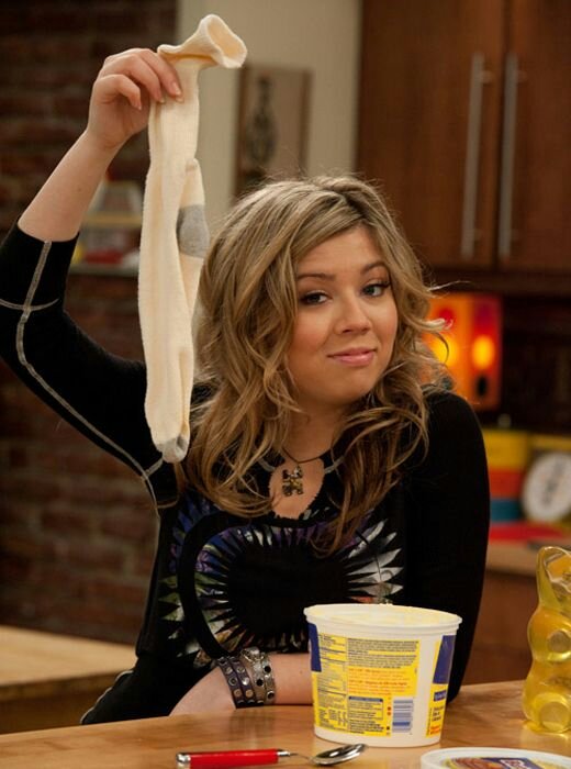 JacyzzA's tweet photo. Vamos combinar que esses dois caregaram o icarly nas costas né!

Quem concorda respira

Sam / gibby / icarly https://t.co/vVdx6YyhcU