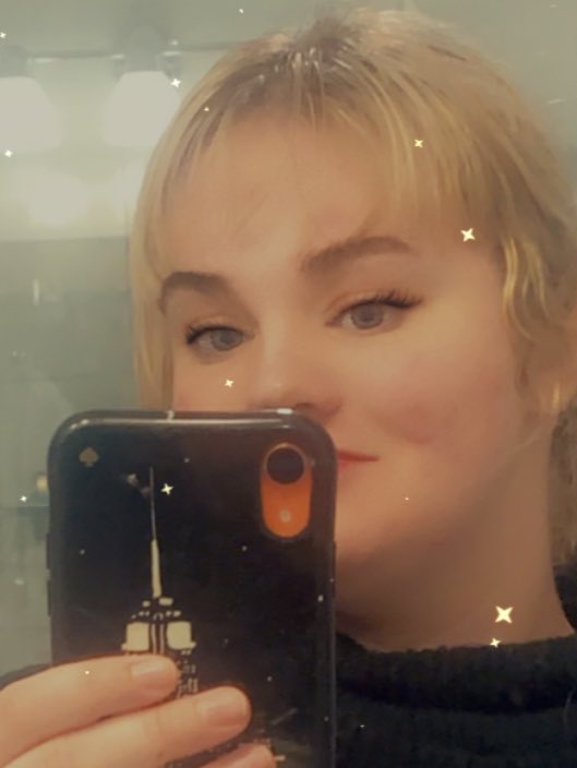 beckleysqualo's tweet photo. ho provato a sembrare carina per #animeselcaday https://t.co/4XourzYMGQ