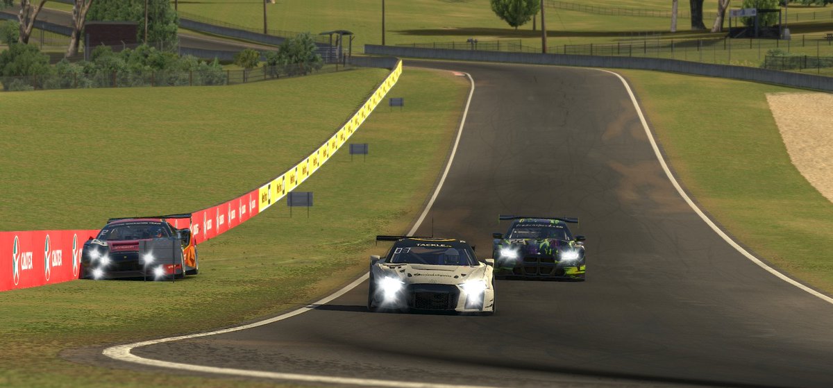 PST_iRacing's tweet photo. 🏁Nos despedimos de Mount Panorama veinte minutos antes de lo esperado por un alcance difícil de entender!
P21 final de una parrilla de 55 equipos en el tercer split. Buena carrera!!
#GoPST https://t.co/YxySYT1PMa