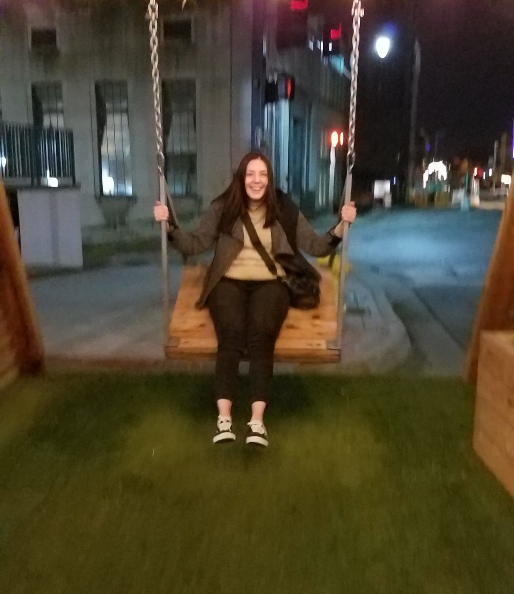 Me and Aleks just hangin around in downtown Huntsville :)
#huntsville #hsv #ihearthsv #Swing #downtown #funtimes #winter #instagood #nightlife