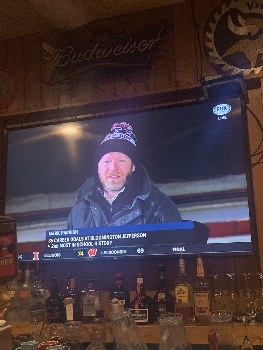 emilyanndoss21's tweet photo. @MarkDParrish lookin good cuz!!! Almost as good as @kinglinguist #CloseSecond https://t.co/DKEwLZ6NlR