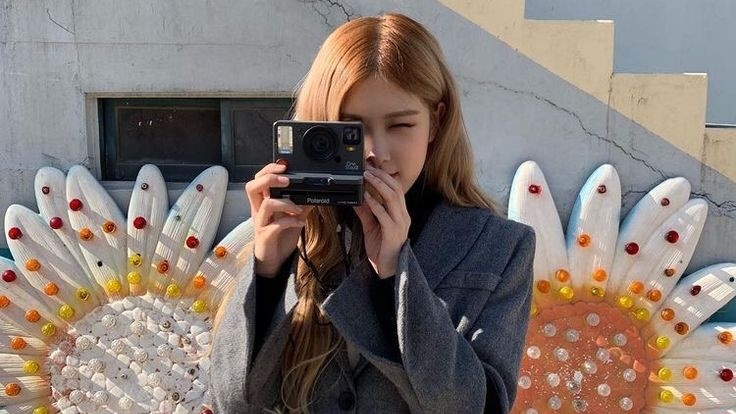 rosethinker's tweet image. Rosé PD