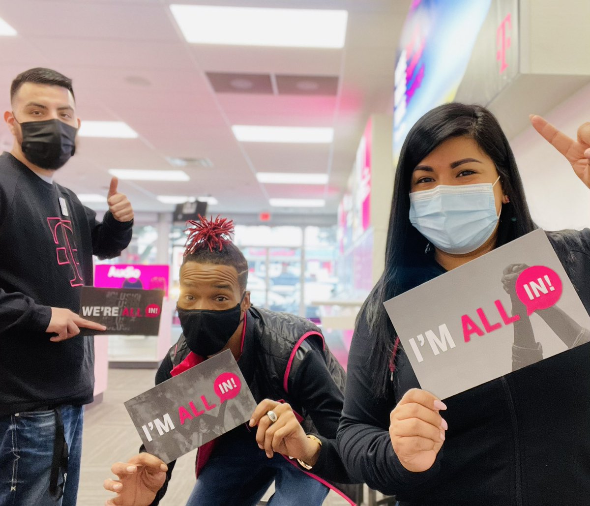Your Wynnewood All-Stars are #ALLIN * R3ady To Deliver to the MAX! #AreYouWithUS?  💫 #DFWSouthUnited 🤩 @Christi_DFWS @brittheidler @AngieDFWSouth