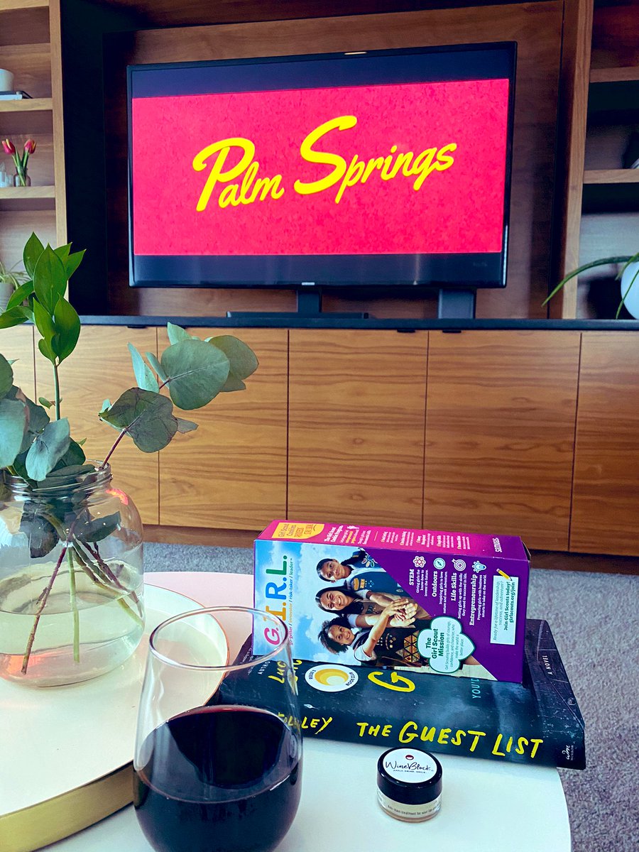 WineBlock tweet media