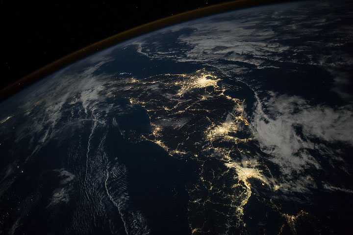 NASA Earth tweet media